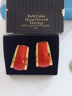 Vintage Avon Red and Gold Resin Hoop Earrings
